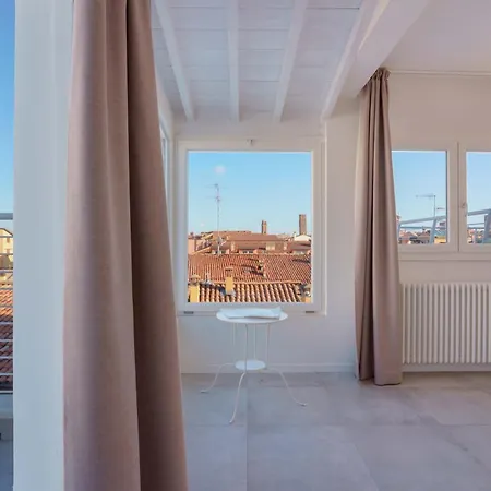 The Rooftop Μπολόνια